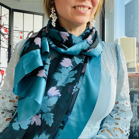 Doncaster DD 100% Silk Leaf Theme Print Satin Border Trim Long Rectangle Scarf - Picture 6 of 16